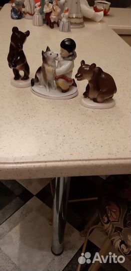 Фарфоровые фигурки