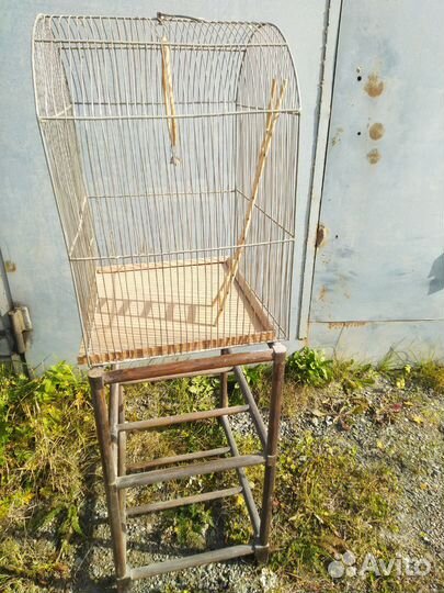 Клетка для попугая, большая
