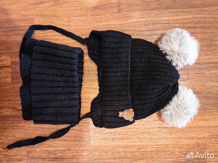 Шапка зимняя детская и варежки
