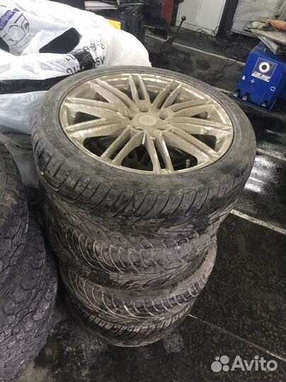 Hankook Ventus ST RH06 275/40 R20 106W