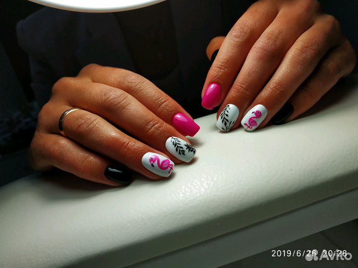 Укрепление, наращивание ногтей, маникюр.Центр