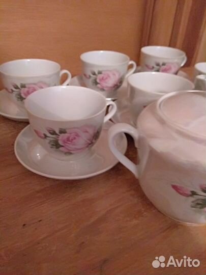 Новый перламутровый чайный сервиз 