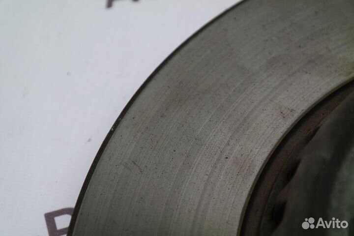 Диск тормозной Mercedes C W205 2013