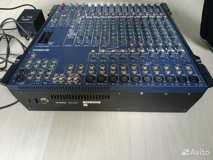 Микшерный пульт Yamaha MG166CX