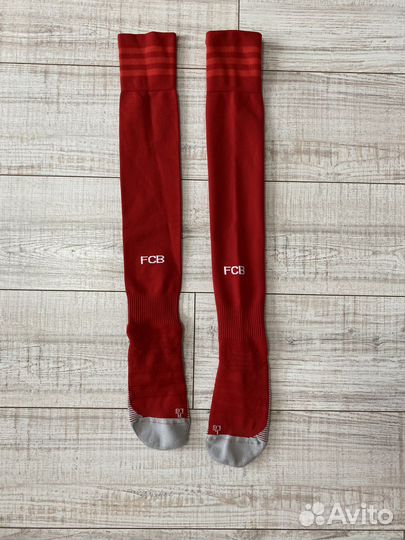Футбольные гетры adidas fcb новыe