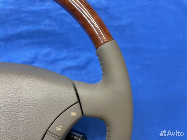 Оригинальный руль с подогревом Lexus GX470 LX470