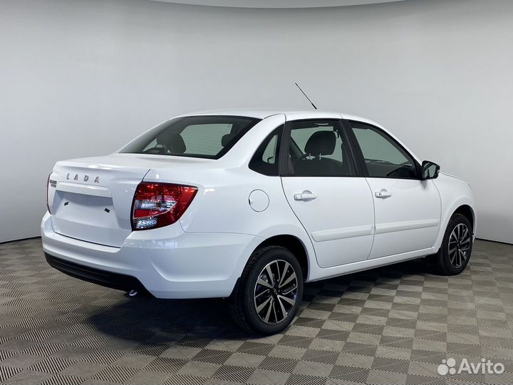 LADA Granta 1.6 МТ, 2023