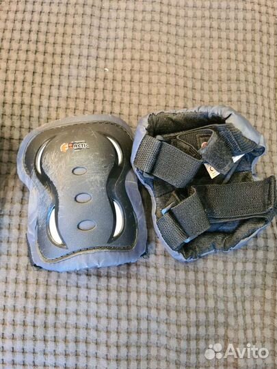 Защита для роликов взрослая. Размер L