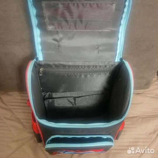Ранец школьный для мальчика