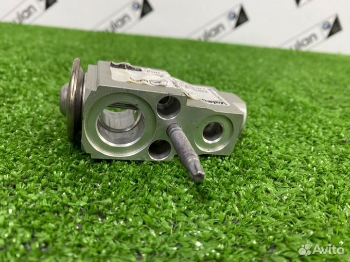 Клапан кондиционера Mercedes-Benz C-Class C205