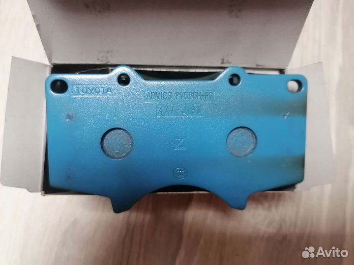 Тормозные колодки Toyota Land Cruiser