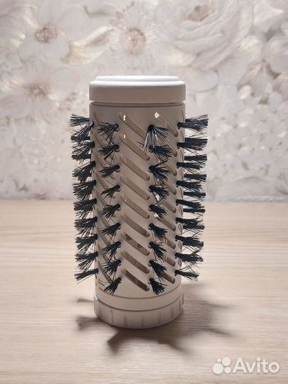 Фен-щетка Rowenta