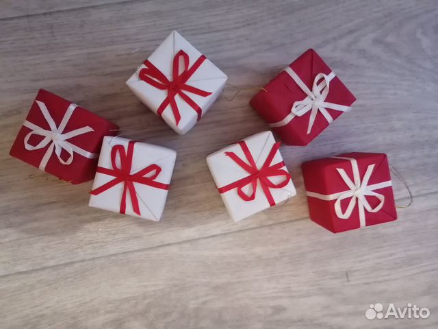 Игрушки новогодние с ёлочкой