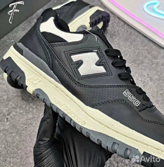 New Balance 550: кроссовки, которые любят движение 40-44