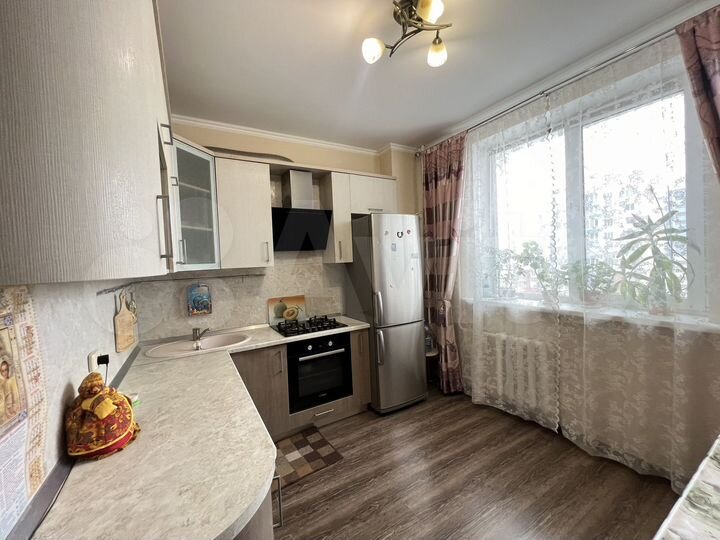 2-к. квартира, 53,6 м², 9/15 эт.