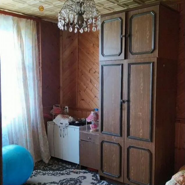 Комната в 3-к., 1/1 эт.