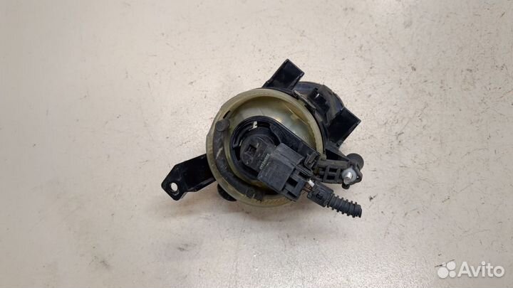 Фара противотуманная Volkswagen Touran, 2011