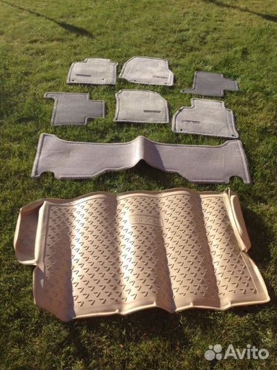 Ноый комплект ковриков для Lexus 470