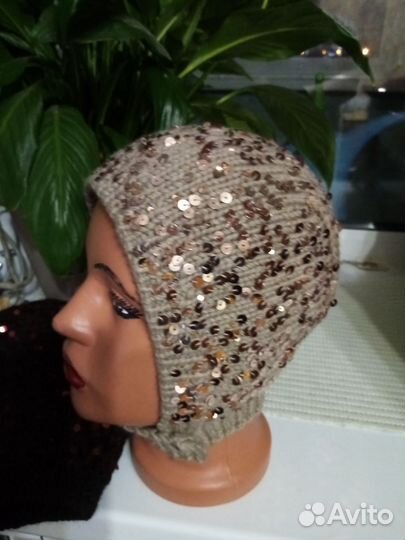 Чепчик с паетками