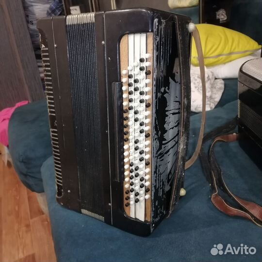 Продам Баян