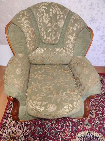 Комплект мягкой мебели