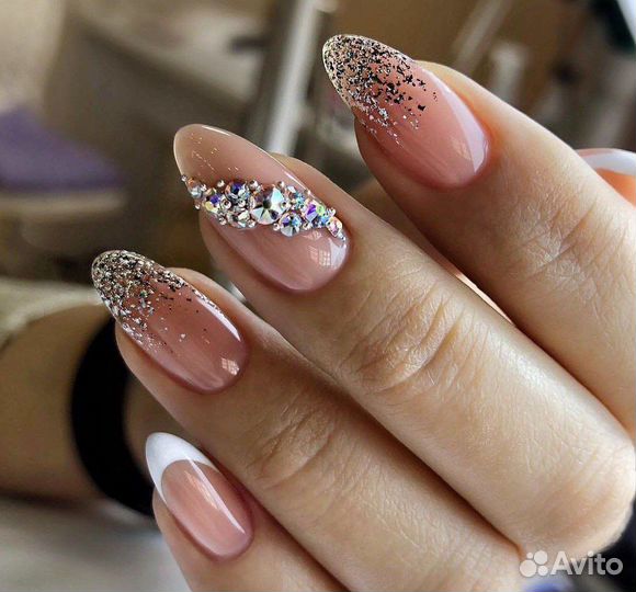 Маникюр гель лак / Педикюр / Наращивание ногтей