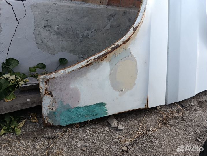 Крылья волга 31105