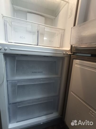 Холодильник hotpoint ariston