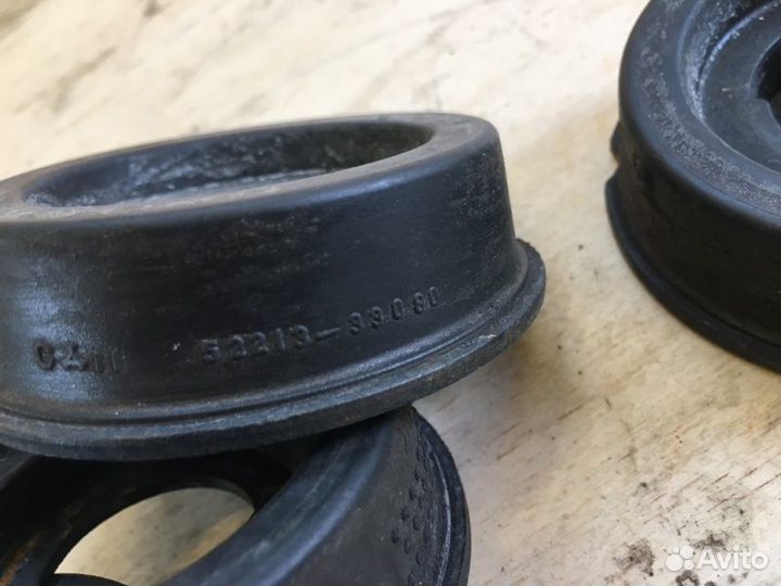 Подушка подрамника Toyota Camry AVV50 2AR-FXE 2012