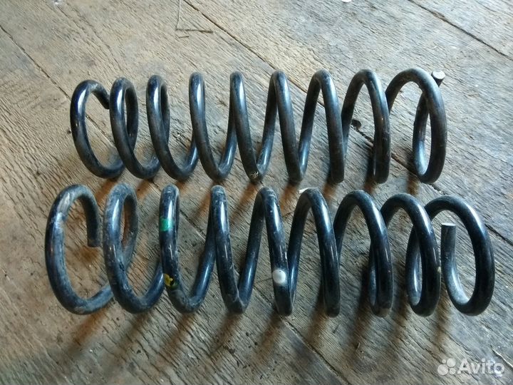 Задние пружины Киа Сид