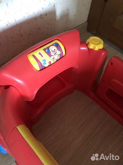 Развивающий автомобиль Fisher Price