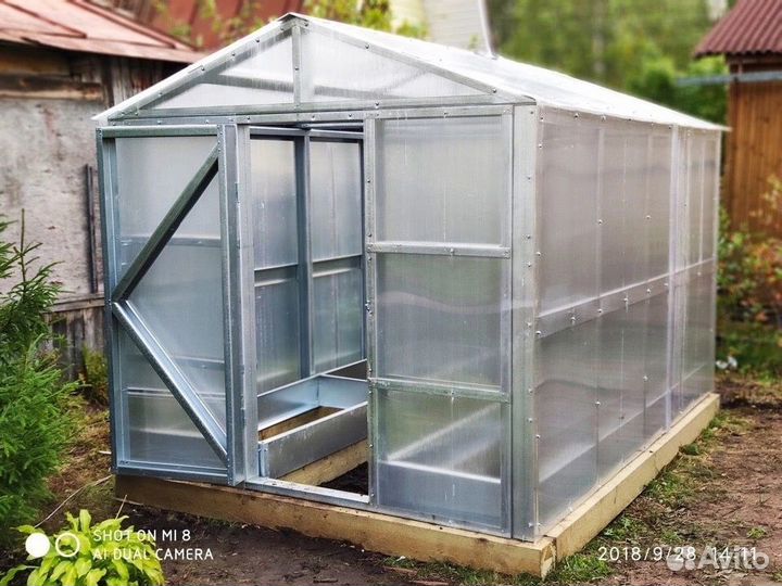 Швеллер оцинкованный 100*40*2 мм