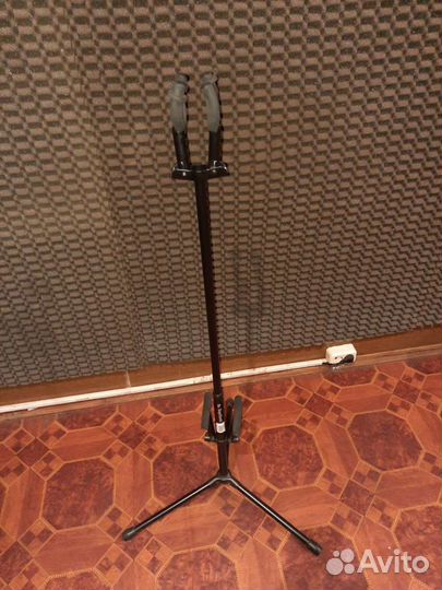 Стойки инструментальные, подставки,держатели