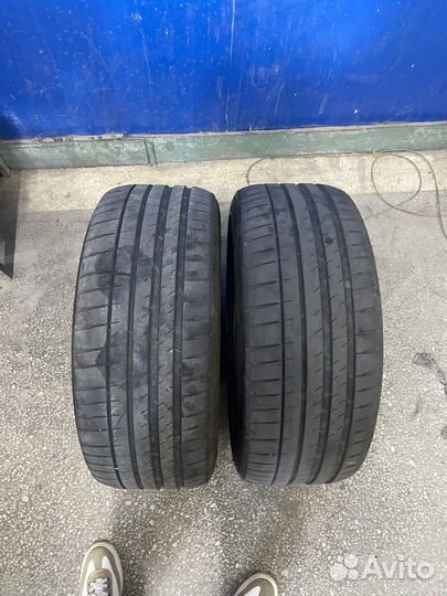 Michelin Pilot Sport 4 245/40 R19