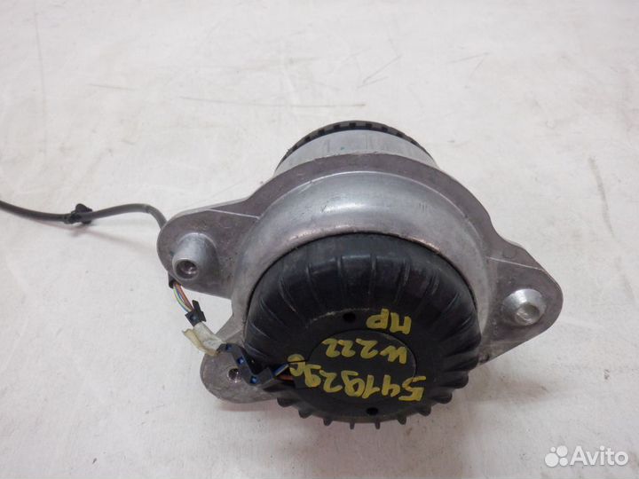 Подушка двигателя Mercedes W222 S