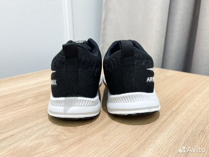 Кроссовки для мальчика 36 как новые