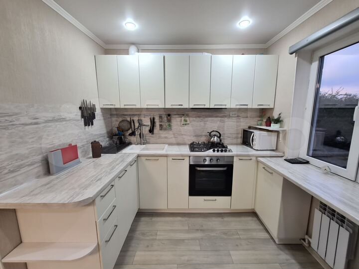 3-к. квартира, 58 м², 5/5 эт.