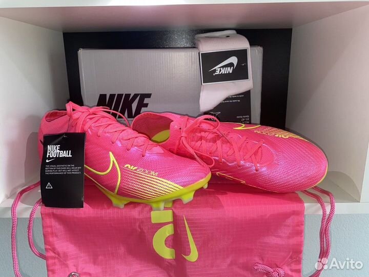 Футбольные бутсы Nike Mercurial Air Zoom Pink