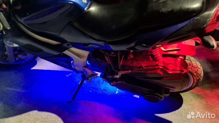 Скутер - байк Omaks 180