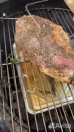 Ножка ягненка с розмарином и чесноком