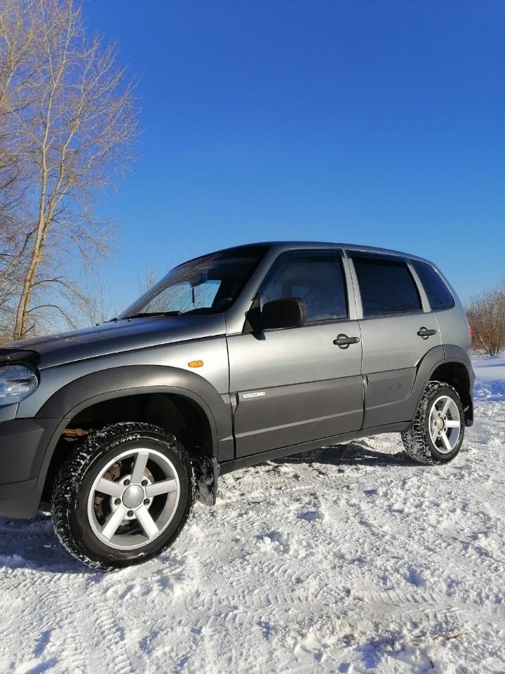 Chevrolet Niva: фото владельца