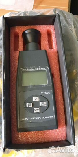 Прибор Cтробоскоп-тахометр DT2239B