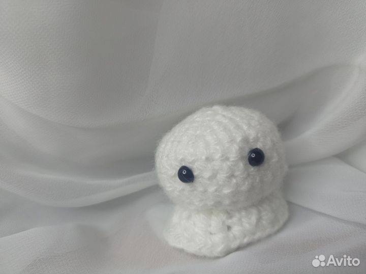 Мягкая вязаная игрушка осьминожка