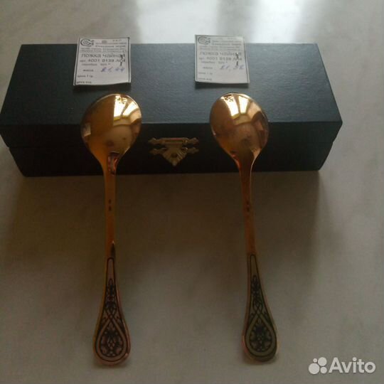 Набор серебряных позолоченных чайных ложек