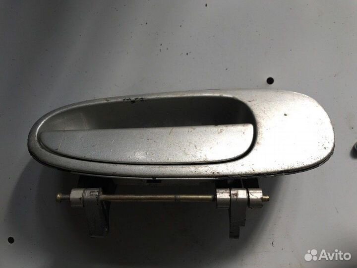 Ручка двери внешняя Toyota Corolla AE 100 2C