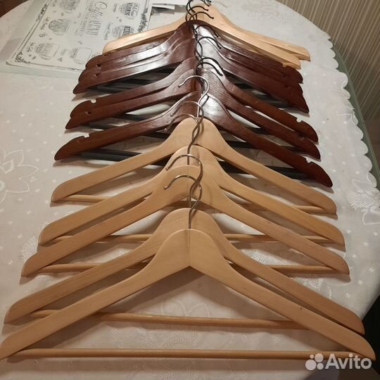 Вешалки плечики деревянные