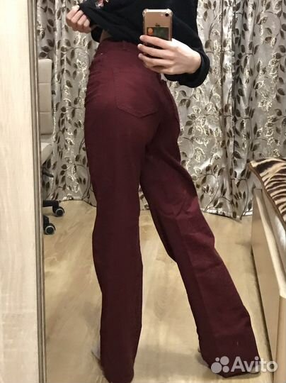Джинсы bershka