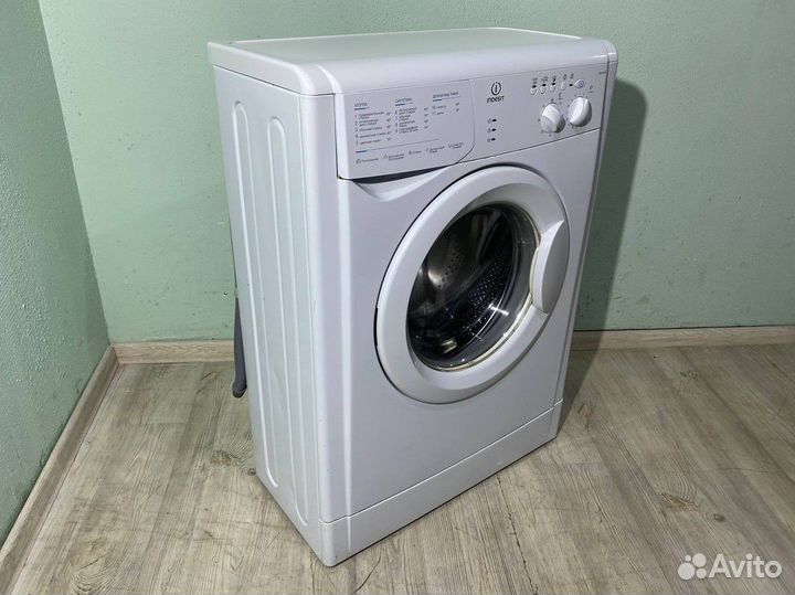 Стиральная машина Indesit