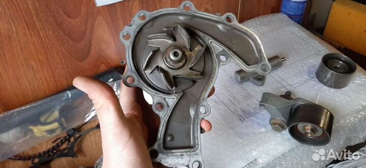 Помпа Опель фронтера B 3,2