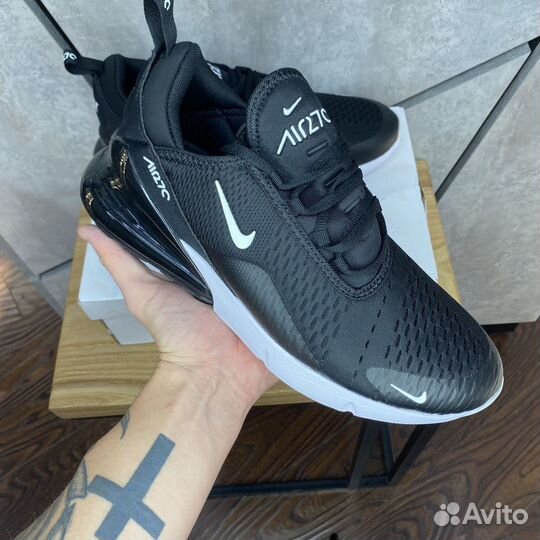 Nike Air Max 270 Black/White